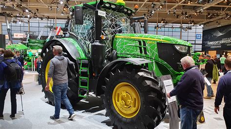 Neue Traktoren Auf Der Agritechnica 2019 Die Etablierten Top Agrar