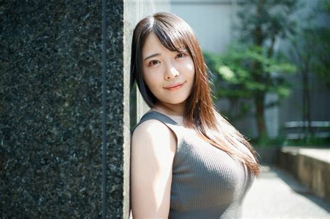 写真 20ページ目元警官セクシー女優（26）が語る、警官時代の“挫折”「ある朝、仕事に行けなくなった」「同期が亡くなって、『私もそうなる