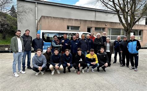 Tr S Heureux De Mettre De Nouveau L Honneur Deux Sports Populaires