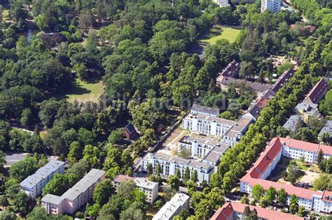 Berlin Aus Der Vogelperspektive Neubau Einer Mehrfamilienhaus