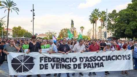 Insel Mallorca Proteste Gegen Massentourismus Tagesschau De