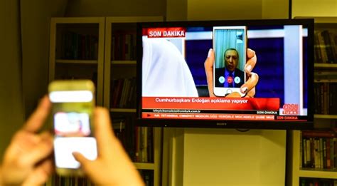 Ответен удар на Ердоган - призовава хората да излязат на улиците ...