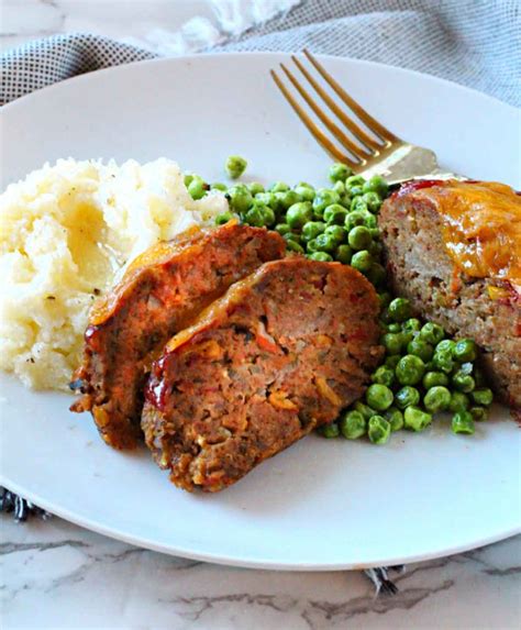 Meatloaf And Mashed Potatoes And Corn