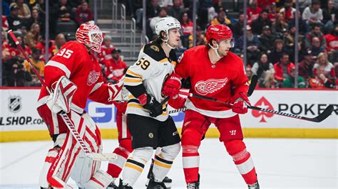 Bertuzzi Embraces The Weirdness Upon Return to Detroit | Yardbarker