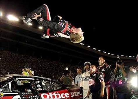 Carl Edwards Backflip - NASCAR Photo (18356269) - Fanpop