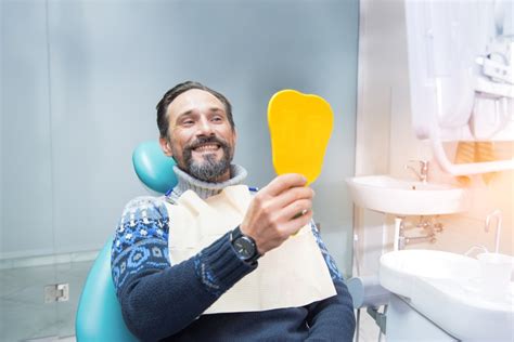 Cuánto cuestan los implantes dentales Clínica Dental Gilardi Tornero