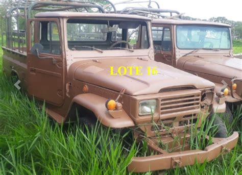 Toyota Bandeirante A Partir De R Mil Land Rover Defender R Mil