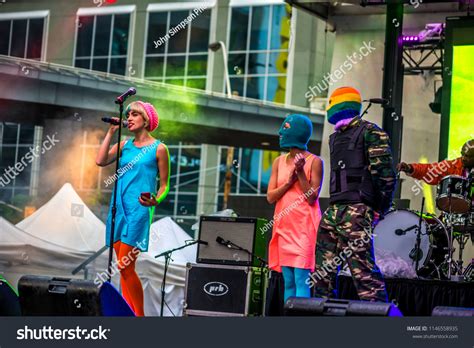 imágenes de Pussy riot Imágenes fotos y vectores de stock Shutterstock