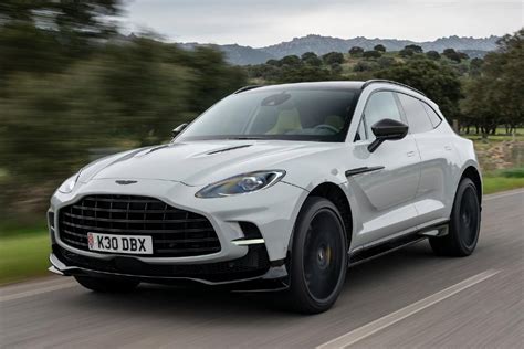 Como Dirigir O Potente Suv Aston Martin Dbx