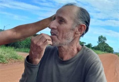 Bombeiros resgatam idoso de Cabixi que estava desaparecido no mato há