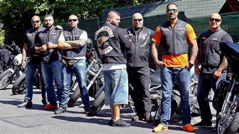 Gangland Hells Angels 81 Mc Dangerous Gangs Youtube