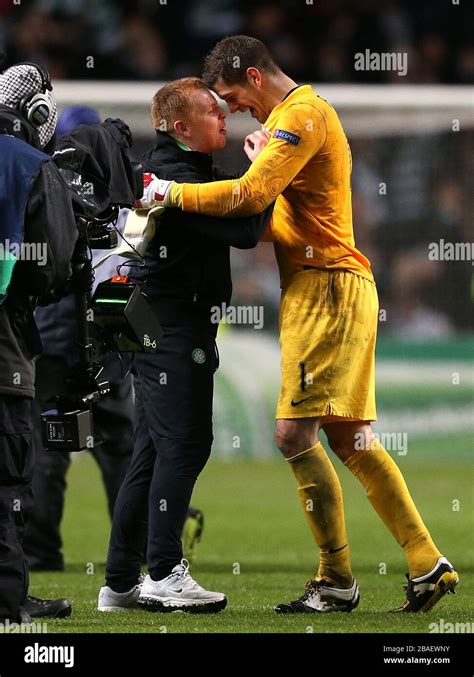 Neil Lennon And Fraser Forster Hi Res Stock Photography And Images Alamy