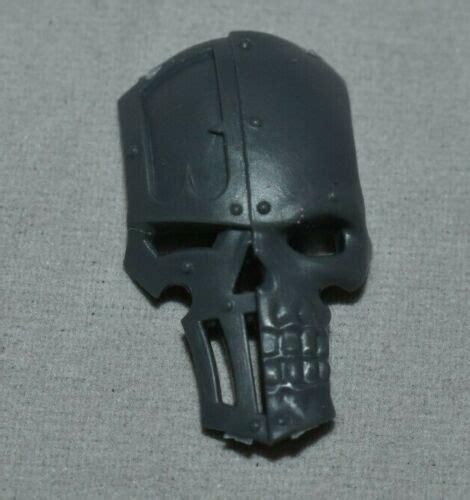 Imperial Knight Skull Warden Mask Head Helmet Warhammer K Bits