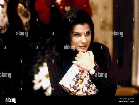 SANDRA BULLOCK, WHILE YOU WERE SLEEPING, 1995 Stock Photo - Alamy