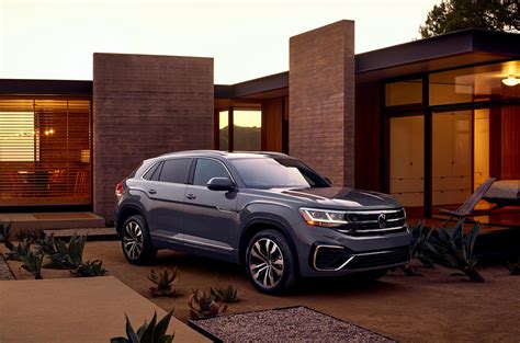 2020 Volkswagen Atlas Cross Sport Costs Less For Less | CarBuzz