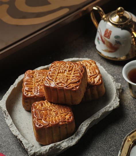 Kee Wah Mooncakes Are Back For The Mid Autumn Festival