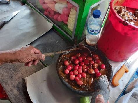 5 Fakta Tanaman Lobi Lobi Penghasil Buah Mungil Yang Masam