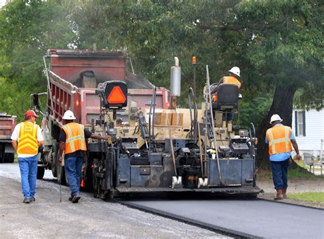 Asphaltpro Magazine What Do Asphalt Paving Crews Around The World