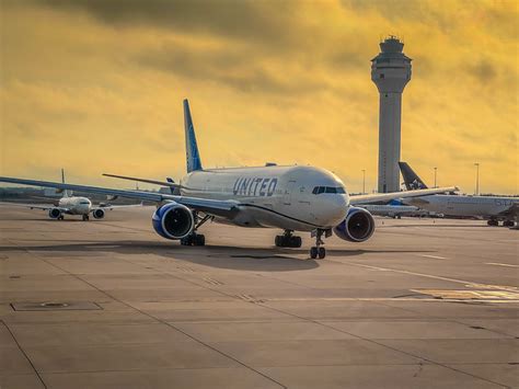 United Airlines Boeing 777 At Sunrise Washington Dulles International