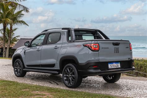 Fiat Strada Ganha Motor Turbo Vers O Ultra E Edi O Limitada