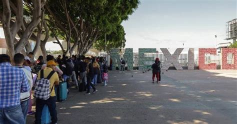 Activistas Acusan Que Cierre De Garita En Mexicana Tijuana Estigmatiza