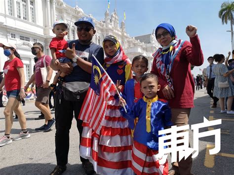 槟州国庆庆典盛大举行 万人参与欢庆大马独立65周年 北马 地方 東方網 馬來西亞東方日報