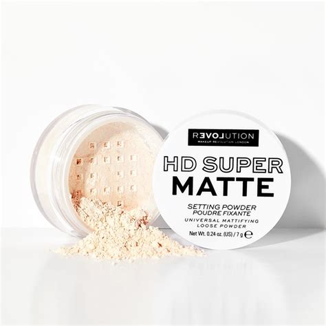 Revolution Relove Hd Super Matte Transparentn Fixa N P Der S Matn M