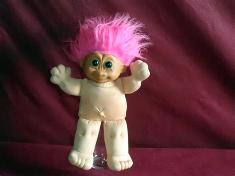 Boneco Antigo Gnomo Russ Cabelo Rosa Olhos Azuis Mercadolivre