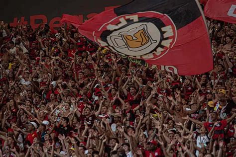 Casa Cheia Cerca De 35 Mil Ingressos Vendidos Para Bangu X Flamengo