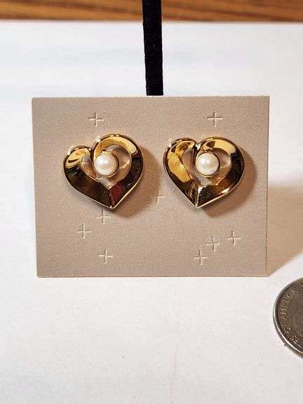 New Goldtone Open Heart Wpearl Post Earrings T Box Included