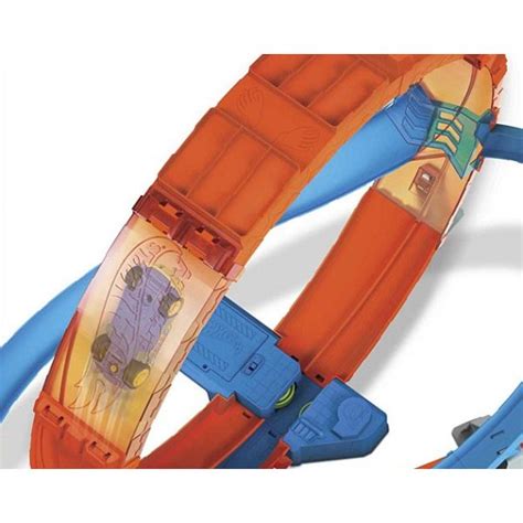 Hot Wheels Óriás hurok pályaszett kisautóval Gyerekajándék