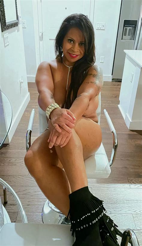 Have A Seat My Love Female 50 Nudes Dailymilf NUDE PICS ORG