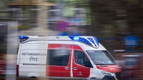 Notfall 83 Jähriger stirbt beim Baden in der Ostsee ZEIT ONLINE