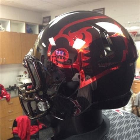 Louisville wants your opinion on its all black uniforms - Footballscoop