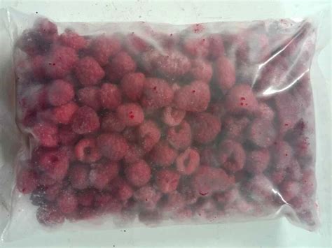 frozen raspberry fruits packaging size  kg packaging type packet