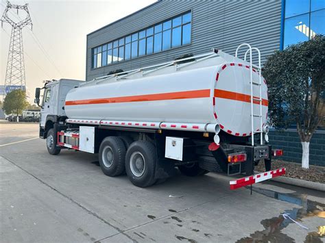 Factory Manufactured Sinotruk Howo 6x4 20000 Liters Gasoline Diesel Oil Tanker Truck Refueling