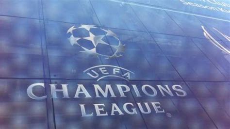 Terzo Turno Preliminare Champions League Si Qualificano Fenerbahce E Lione