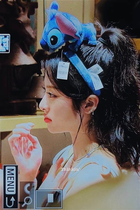 Le Sserafim Pics On Twitter Yunjin Has Such A Nice Side Profile Https