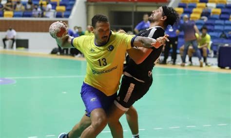 Brasil domina o Uruguai e está na final do Sul Centro masculino