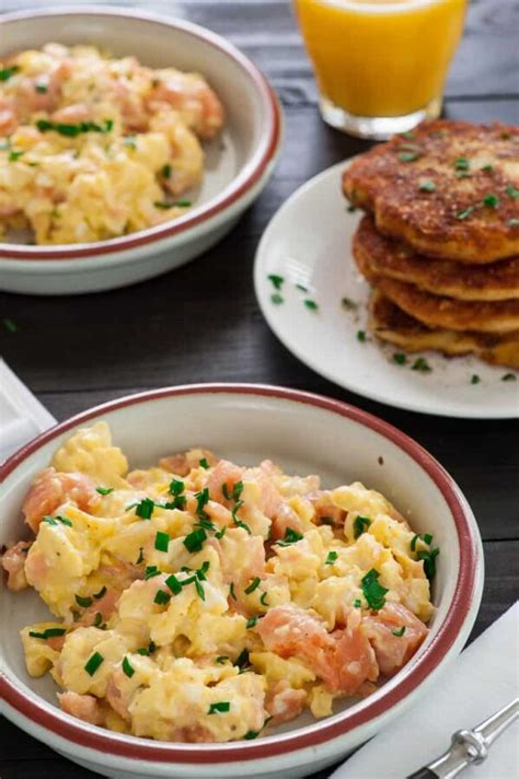 Creamy Scrambled Eggs With Smoked Salmon Joes Healthy Meals