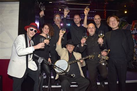 Il Noto Jazzista Lino Patruno Festeggia I Suoi 84 Anni Al Cotton Club