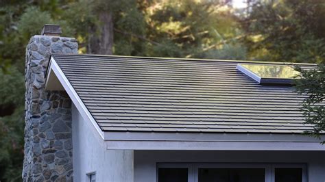 Heres What The First Tesla Solar Roofs Look Like In The Wild Curbed