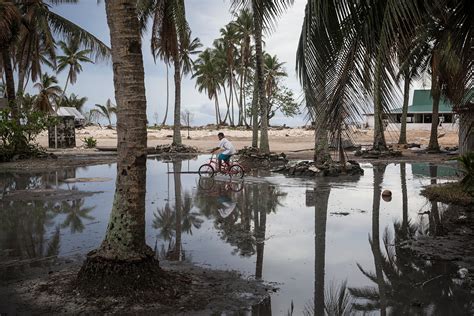 Photos of Pacific Islanders Living With Climate Change and Sea Level Rise