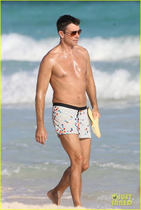 Shirtless Jerry O Connell Goes Surfing In His Short Shorts Photo