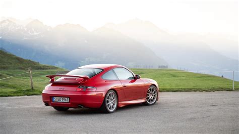 新型（992型）911gt3はどんなクルマか？ 大谷達也が乗らずに語る！ Gq Japan