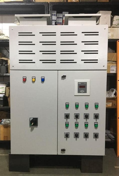 Three Phase 440 V APFC Automatic Power Factor Control Panels Upto