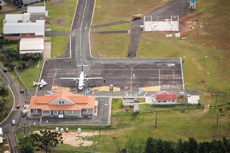 Companhia aérea anuncia retomada de voos em aeroportos do Paraná veja