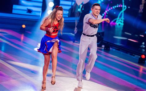 Let S Dance 2023 Welche Promis Stehen Im Finale Fotos