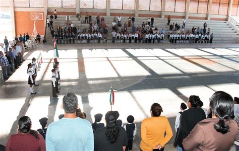 Alumnos De Primaria Participan En El Muestreo De Escoltas De La Zona