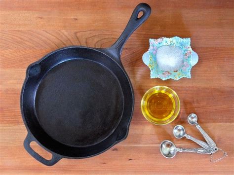 Cast Iron Pan Care - Cleaning and Seasoning Guide | Tori Avey